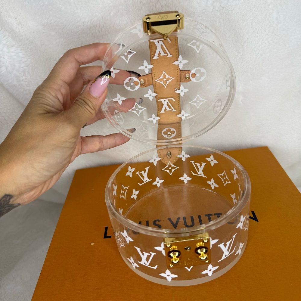 Louis Vuitton Scott Box - Picture 10 of 17